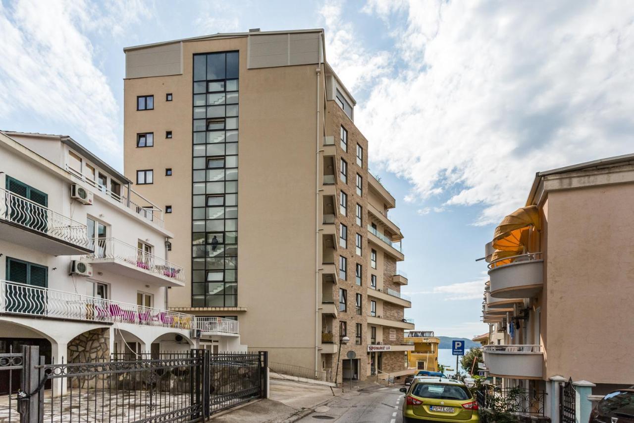 Apartments Beatrice Рафаїловичі Екстер'єр фото