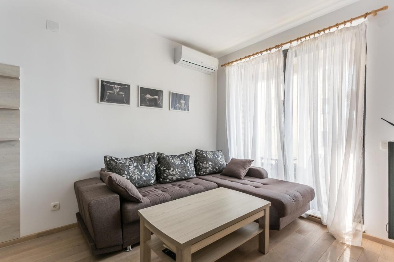 Apartments Beatrice Рафаїловичі Екстер'єр фото