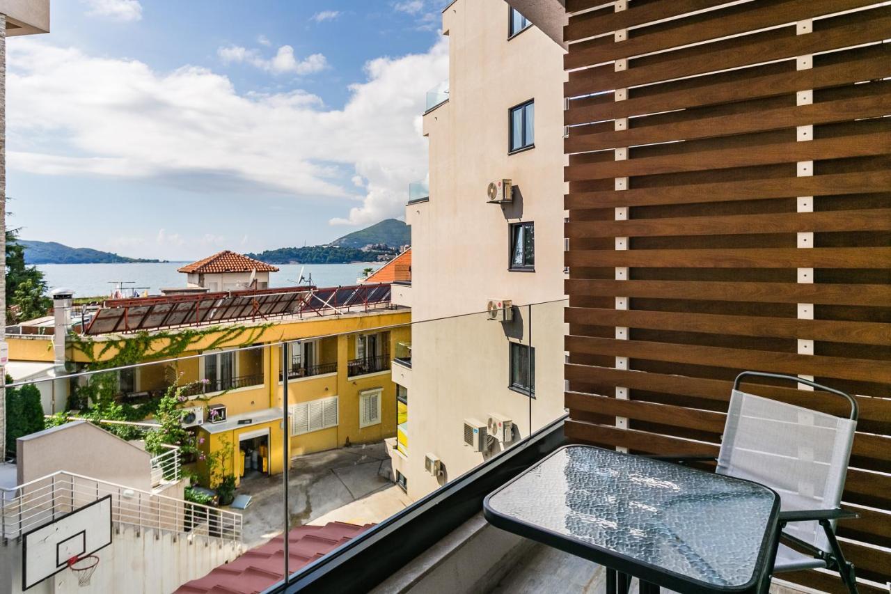 Apartments Beatrice Рафаїловичі Екстер'єр фото