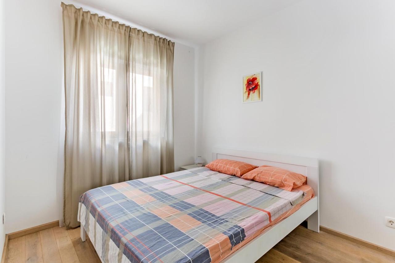 Apartments Beatrice Рафаїловичі Екстер'єр фото