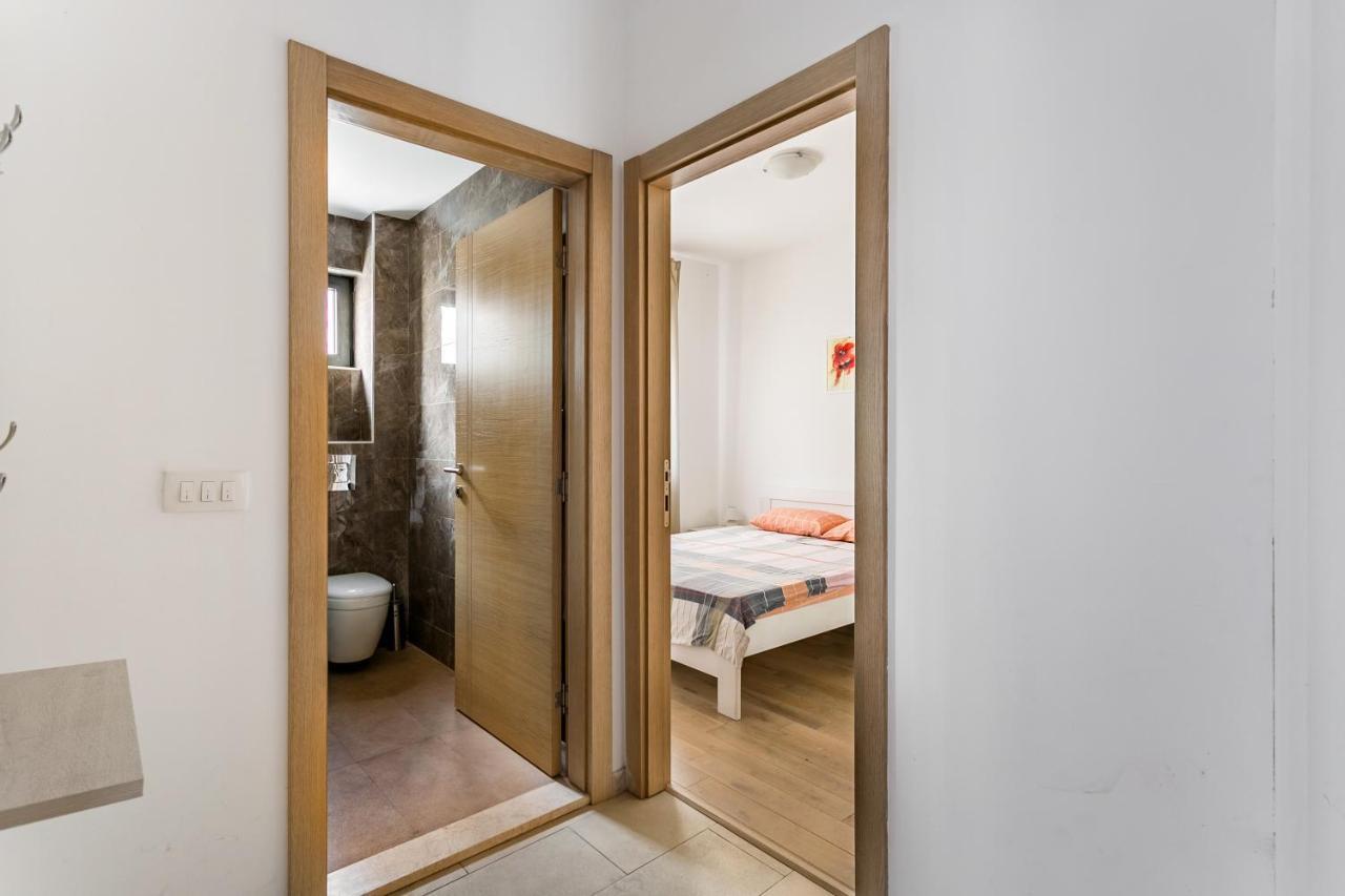 Apartments Beatrice Рафаїловичі Екстер'єр фото