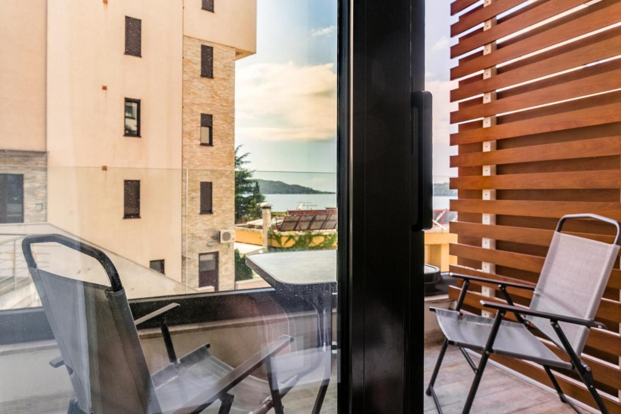 Apartments Beatrice Рафаїловичі Екстер'єр фото