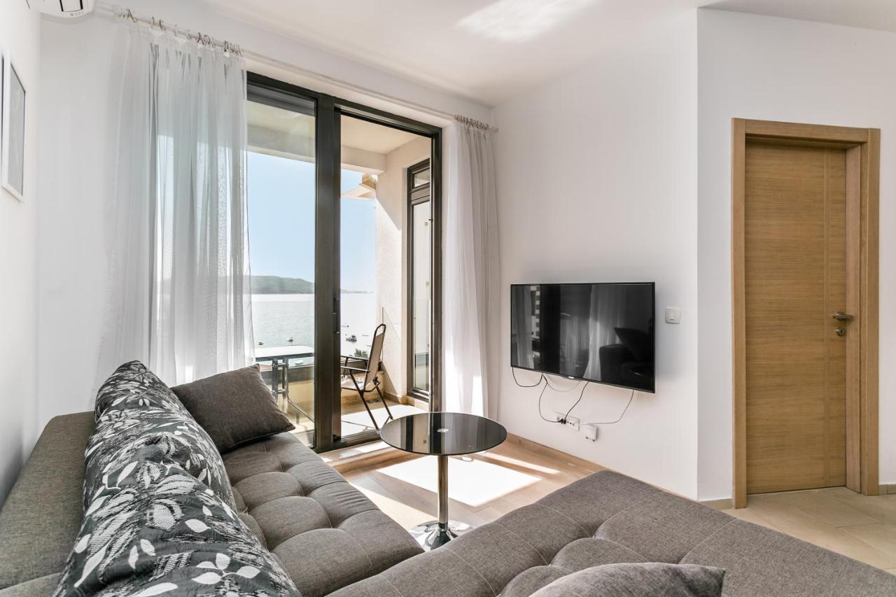 Apartments Beatrice Рафаїловичі Екстер'єр фото