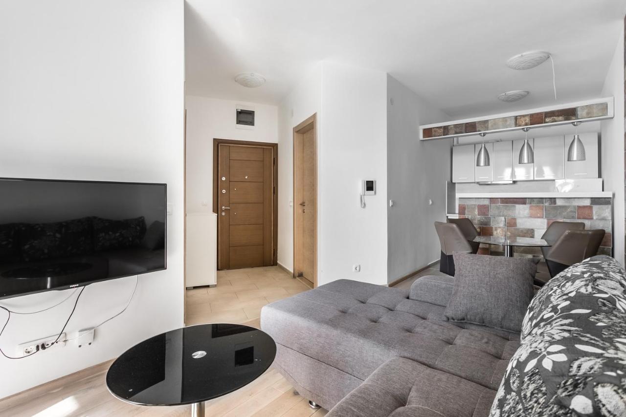 Apartments Beatrice Рафаїловичі Екстер'єр фото