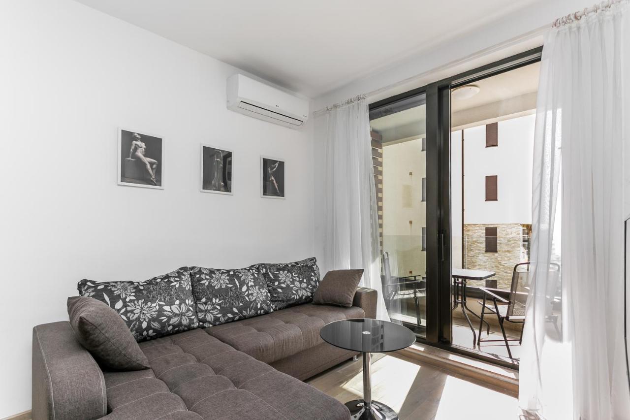 Apartments Beatrice Рафаїловичі Екстер'єр фото